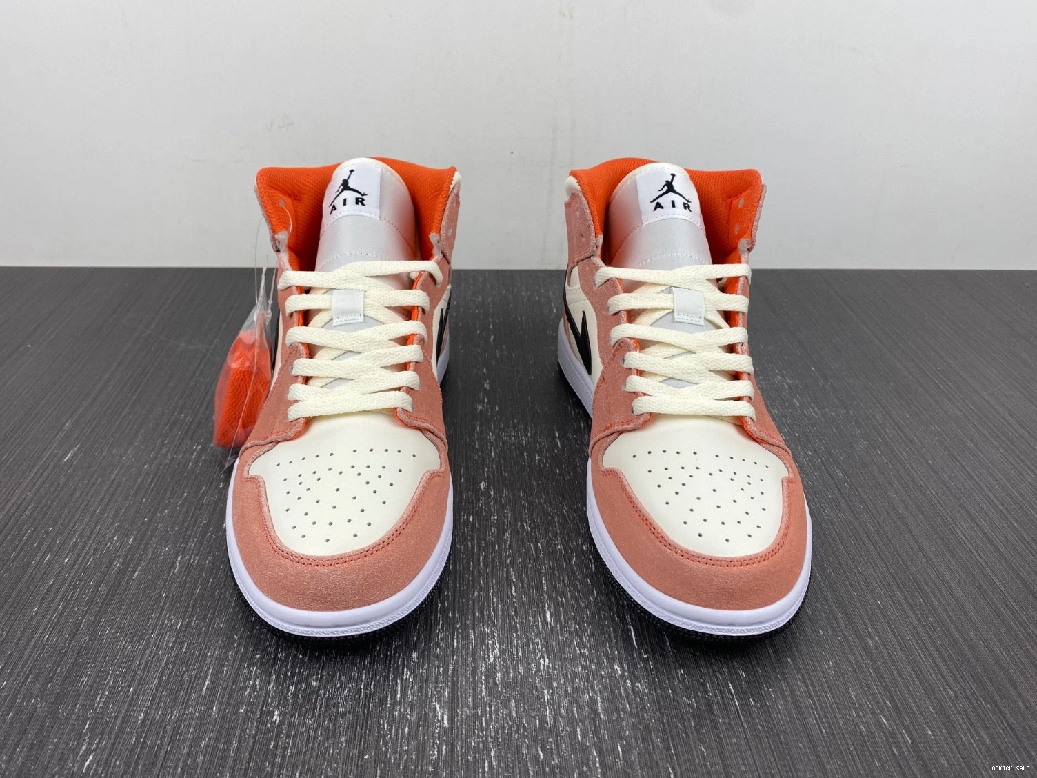 Reps Jordan DV1336-800 (GS) Mid SE Orange Suede - 1 0517